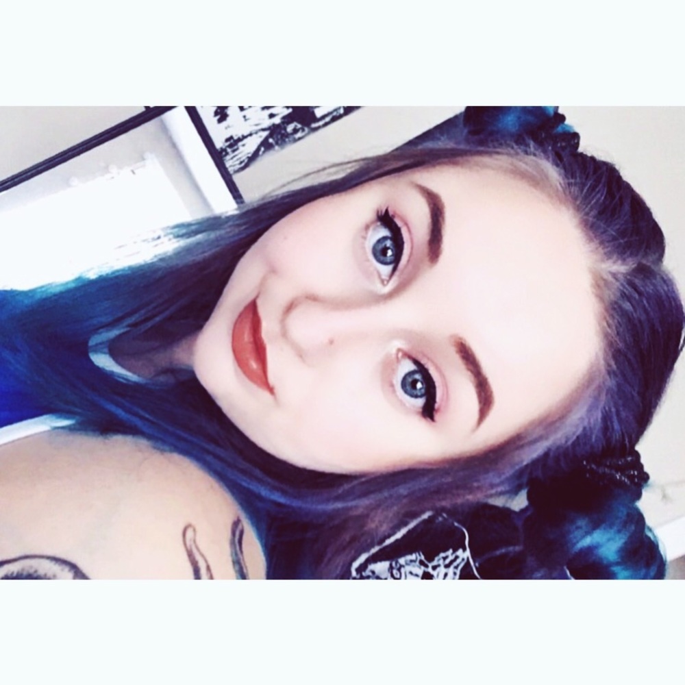 Meet your Posher, Kaleigh